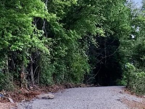 5216 McNutt Rd, Knoxville, TN 37920