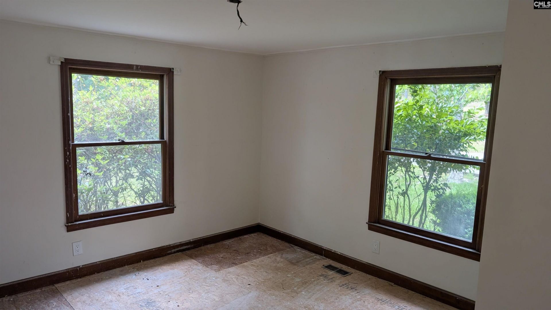 829 Rocky Point Circle  Photo 18