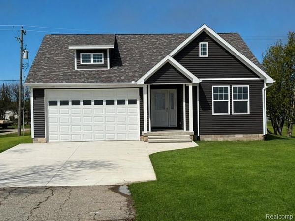 399 Grindstone Road , Port Austin Twp, MI 48467