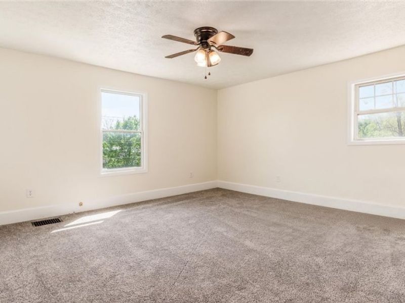 2036 Ridge Avenue, Zanesville, OH 43701 Photo 16