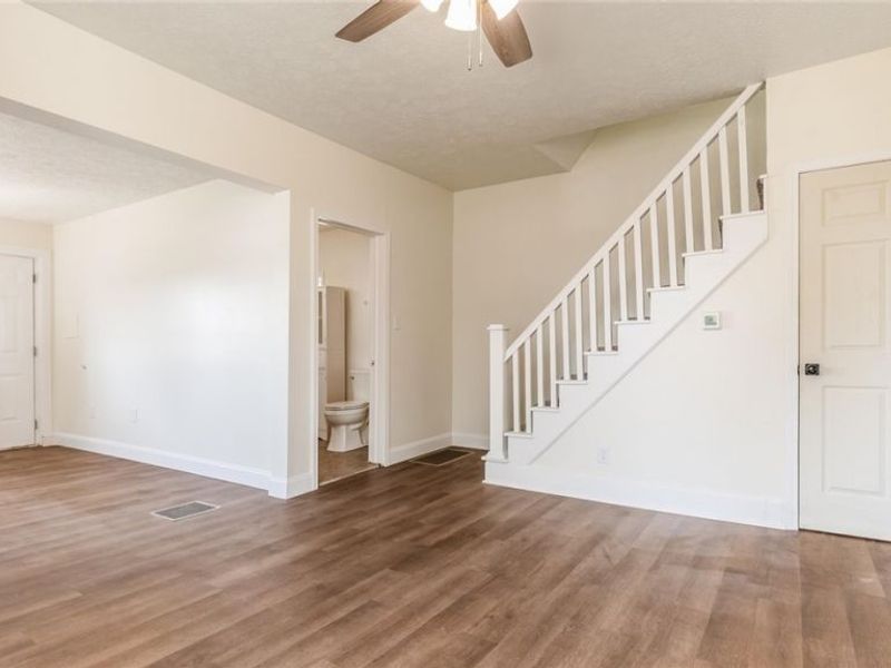 2036 Ridge Avenue, Zanesville, OH 43701 Photo 6