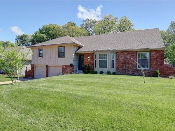 10813 Beacon Avenue, Kansas City, MO 64134