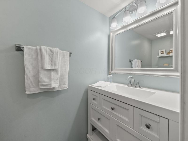 5778 Brook Hollow Drive, Hilliard, OH 43026 Photo 6