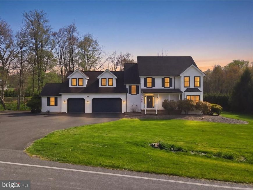 5556 Bridle Road, Stroudsburg, PA 18360 Main Photo