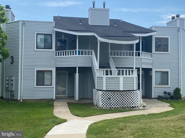 305 BRIGHTON COURT, SICKLERVILLE, NJ 08081