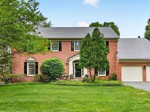 9720 AVENEL FARM DRIVE, POTOMAC, MD 20854