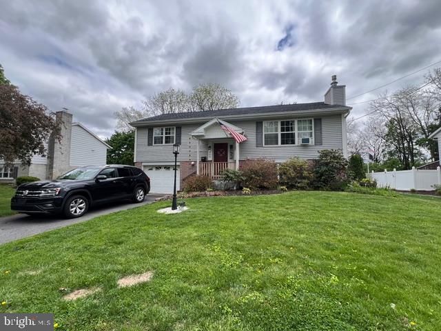 409 Lynn Street , Robesonia, PA 19551 Main Photo