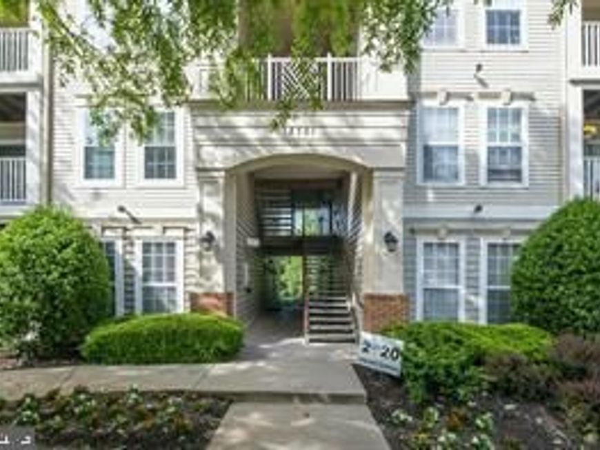 18701 Sparkling Water Drive, Unit 13D, Germantown, MD 20874 Main Photo