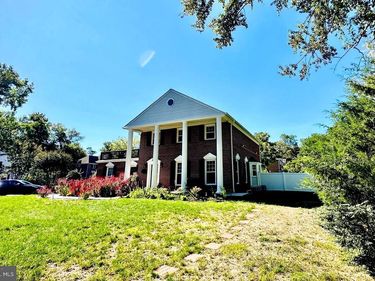 7428 MASON LANE , FALLS CHURCH, VA 22042