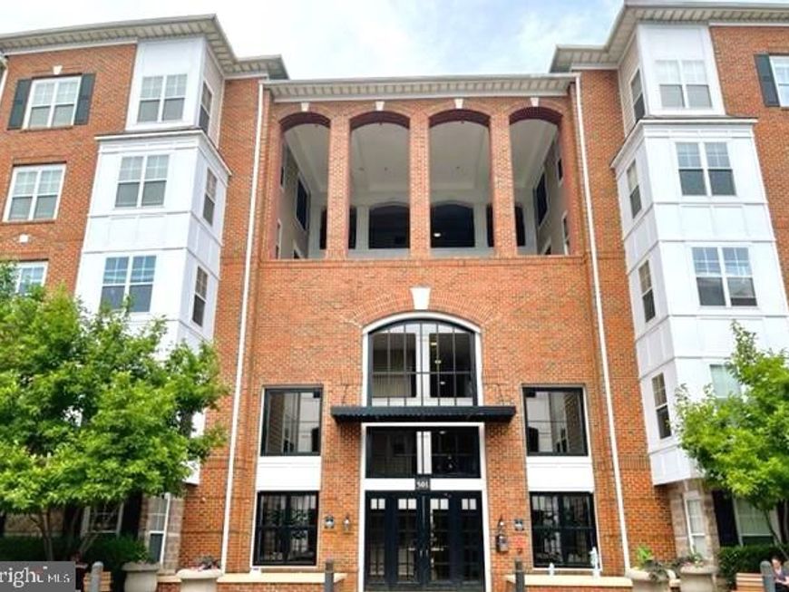 501 Hungerford Drive, Unit 145, Rockville, MD 20850 Main Photo