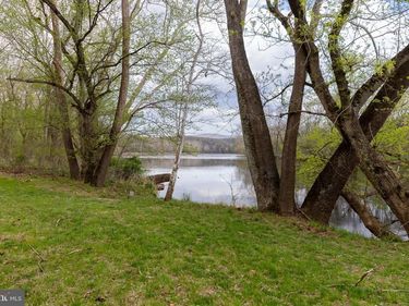 Lot D4 TWIN OAKS DRIVE , BENTONVILLE, VA 22610