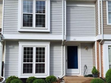 151 EDINBURGH SQUARE, STERLING, VA 20164