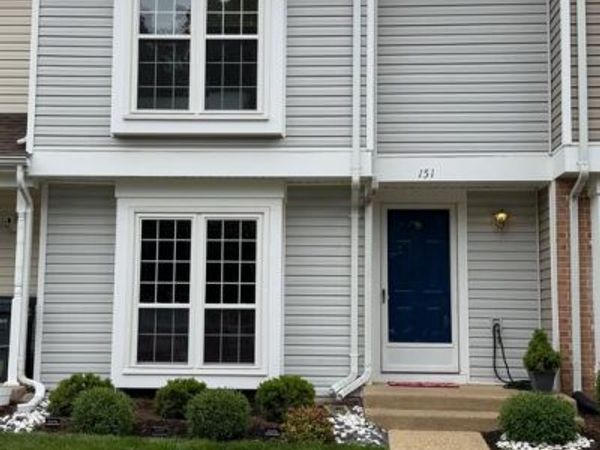 151 EDINBURGH SQUARE , STERLING, VA 20164