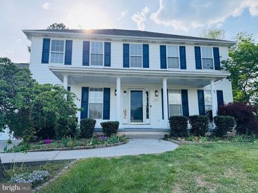 104 FANCY COURT , STEPHENS CITY, VA 22655