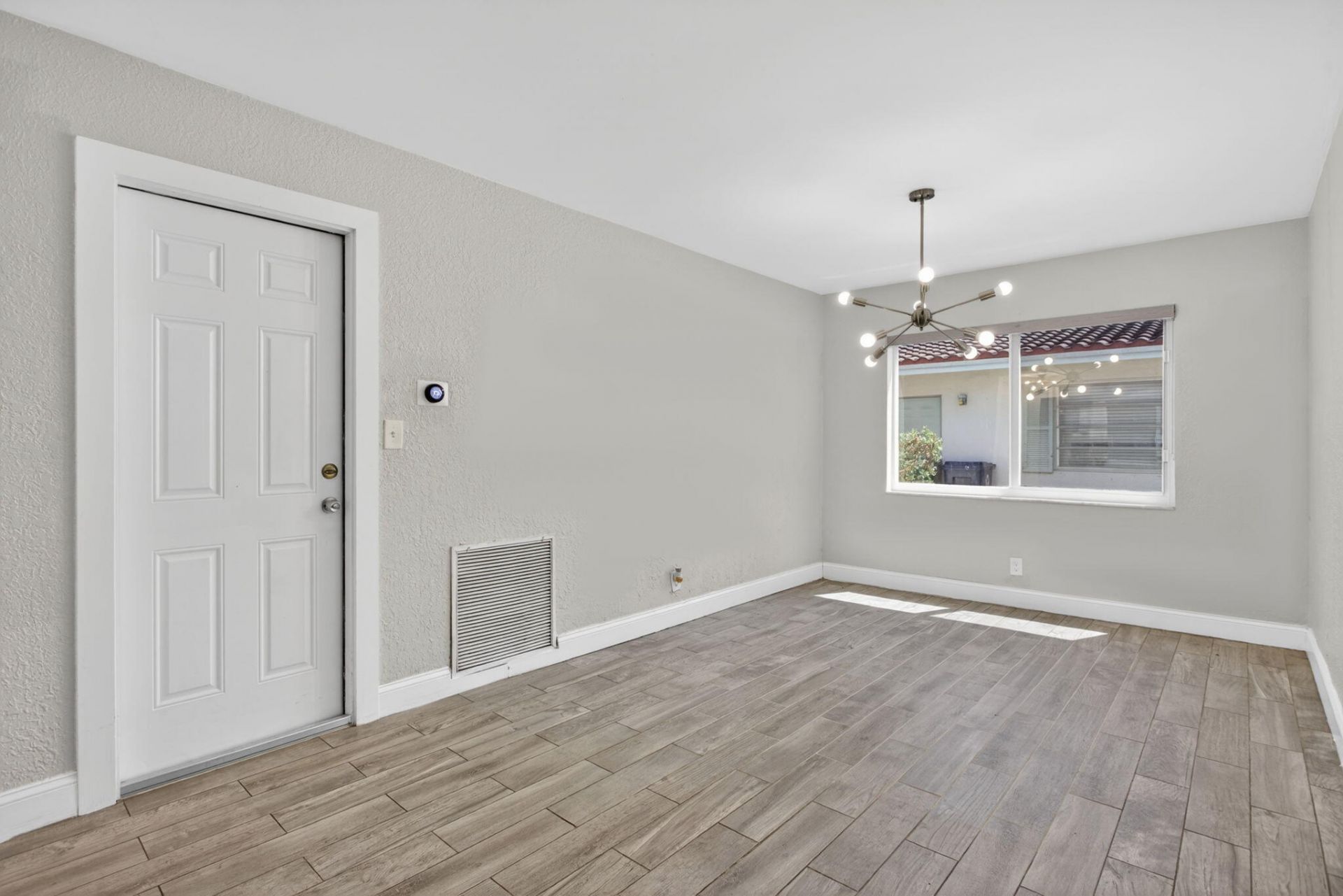 7504 NW 40th Place, Coral Springs, FL 33065 Photo