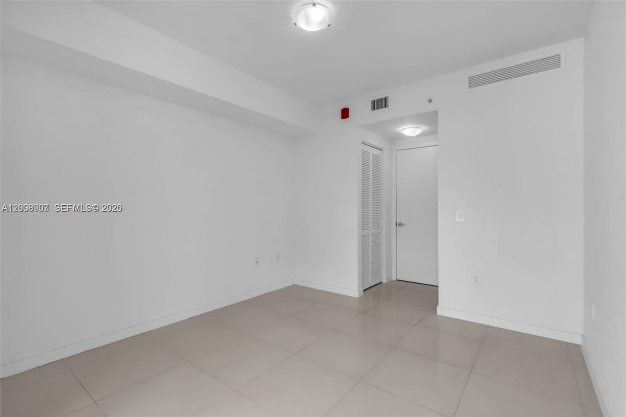 7825 NW 107th Ave , Unit 321, Doral, FL 33178 Photo