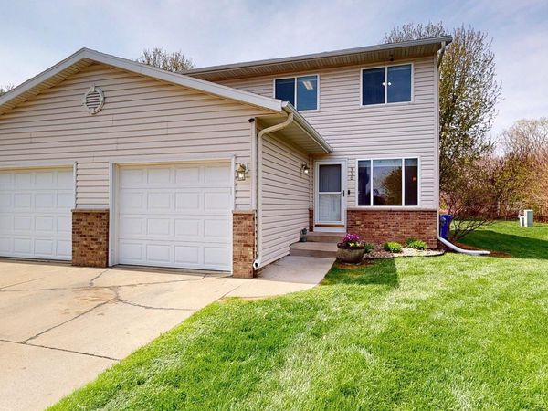 330 10th Avenue NW, Byron, MN 55920