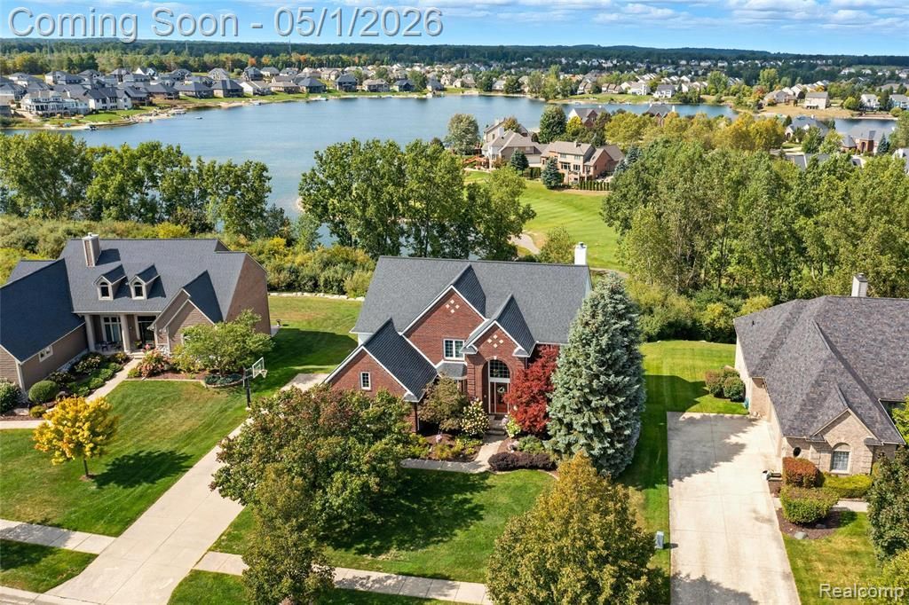 656 Overlook Drive, Oxford Township, MI 48371 Main Photo