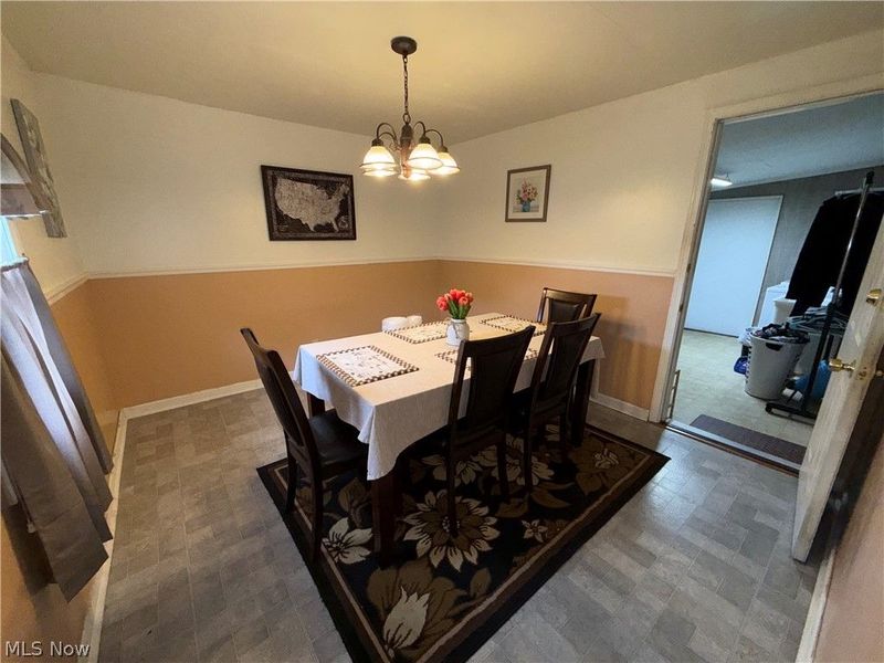 803 Kenilworth Avenue, Coshocton, OH 43812 Photo 12