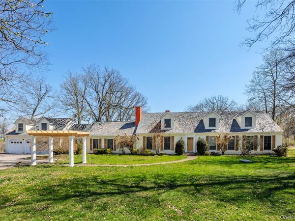 235 Centre Island Road , Centre Island, NY 11771