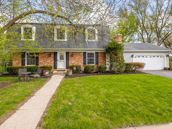 2154 Pepper Valley Drive , Geneva, IL 60134