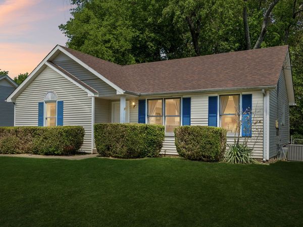 776 Princeton Cir , Clarksville, TN 37042