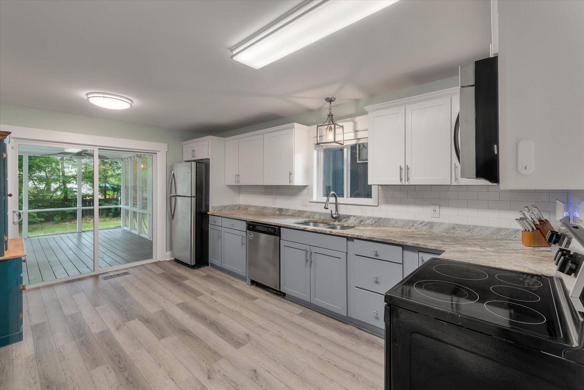 108 Lancer Drive Photo 8