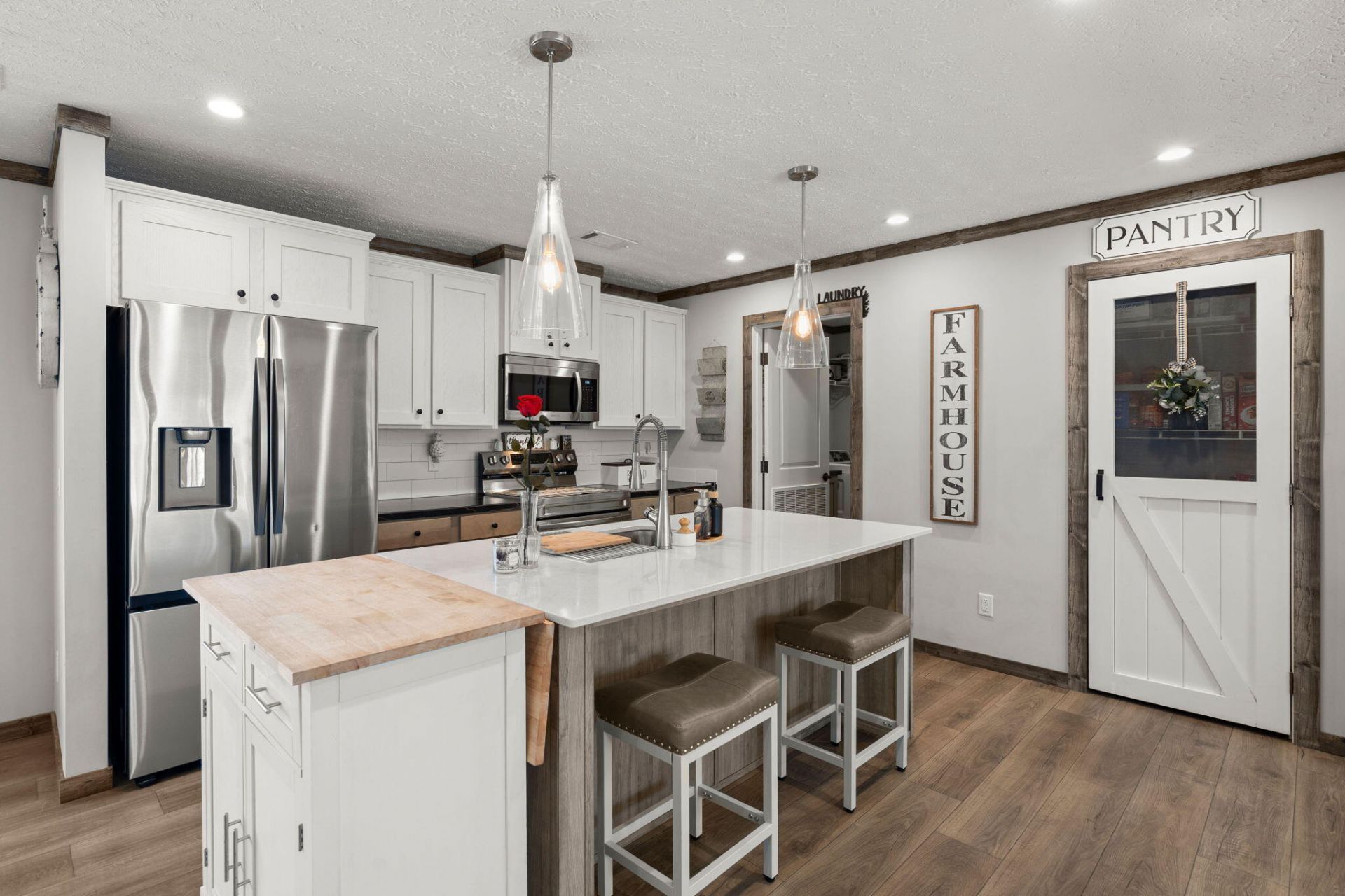 142 Beejay Lane Photo 10