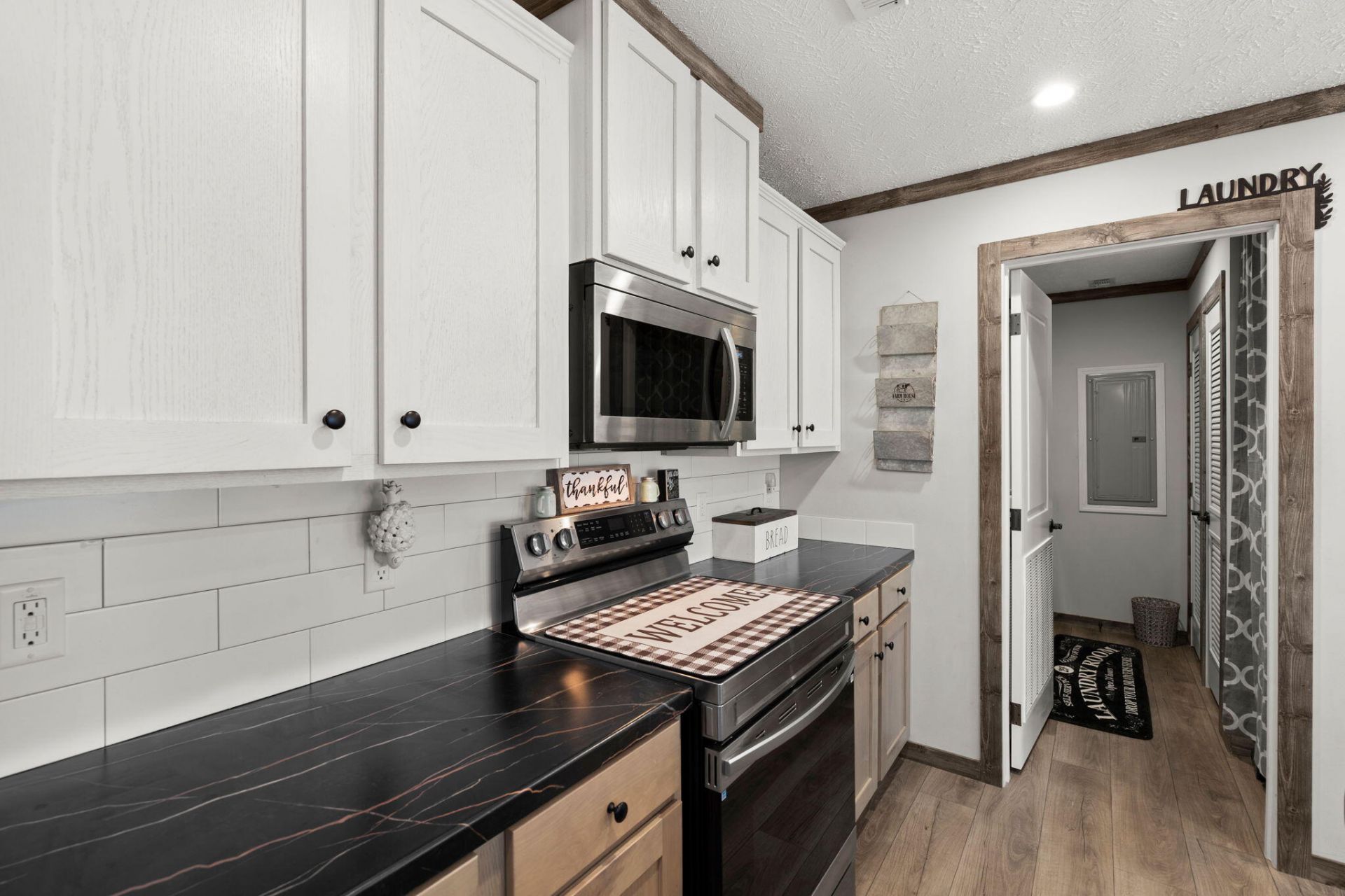 142 Beejay Lane Photo 14