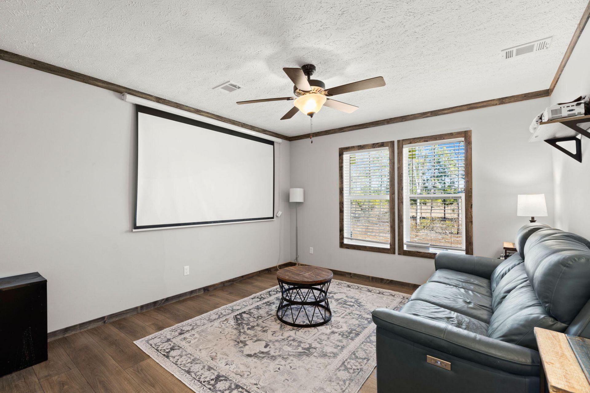 142 Beejay Lane Photo 19