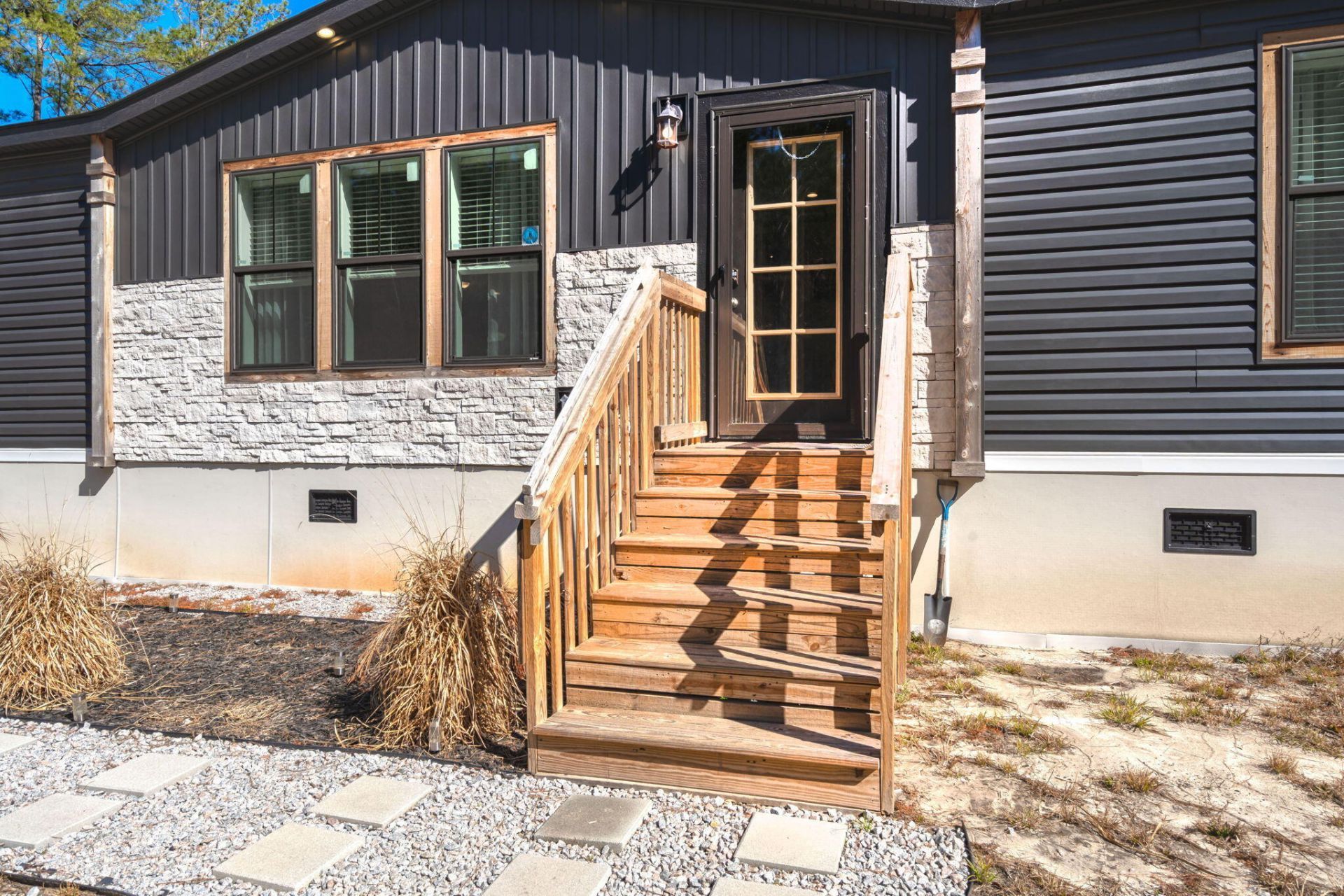 142 Beejay Lane Photo 4