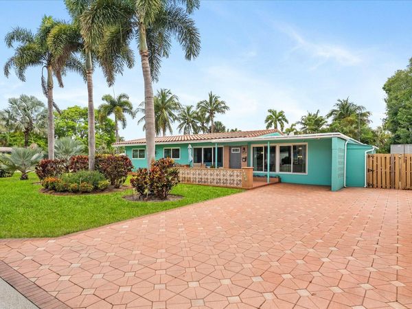 2625 NW 3rd Avenue, Wilton Manors, FL 33311