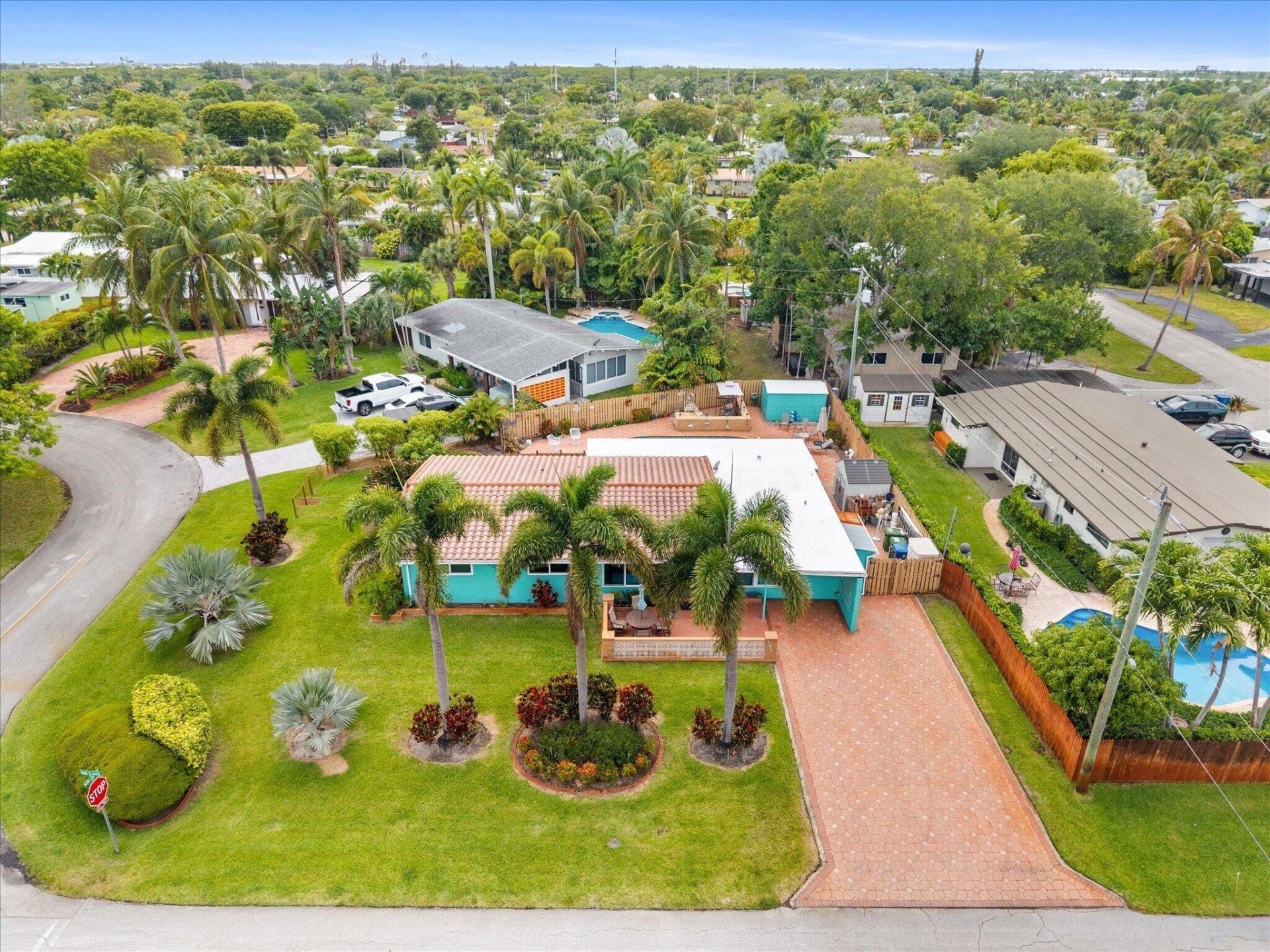 2625 NW 3rd Avenue, Wilton Manors, FL 33311 Photo
