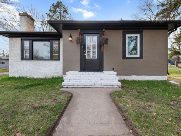 809 7th Street NE, Staples, MN 56479