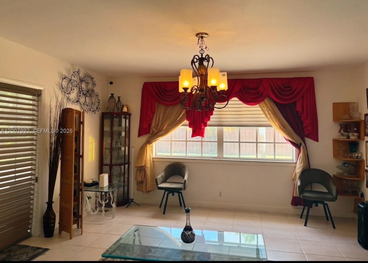 5306 Roosevelt St , Hollywood, FL 33021 Photo