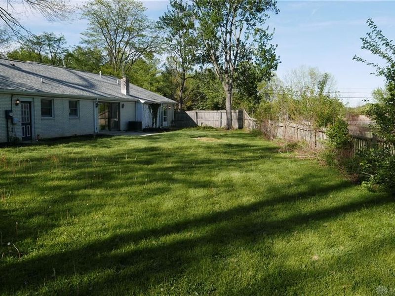 725 Hickory Hollow, Troy, OH 45373 Photo 4