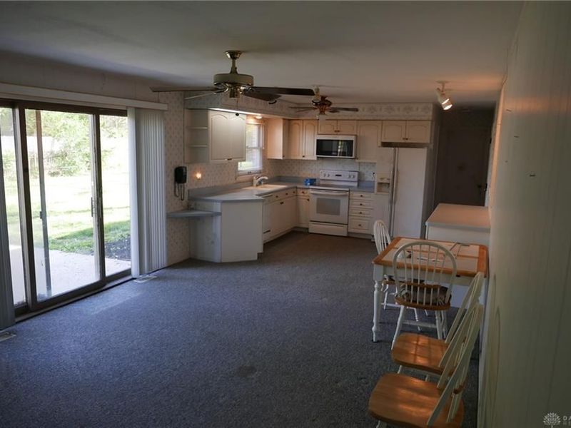 725 Hickory Hollow, Troy, OH 45373 Photo 6