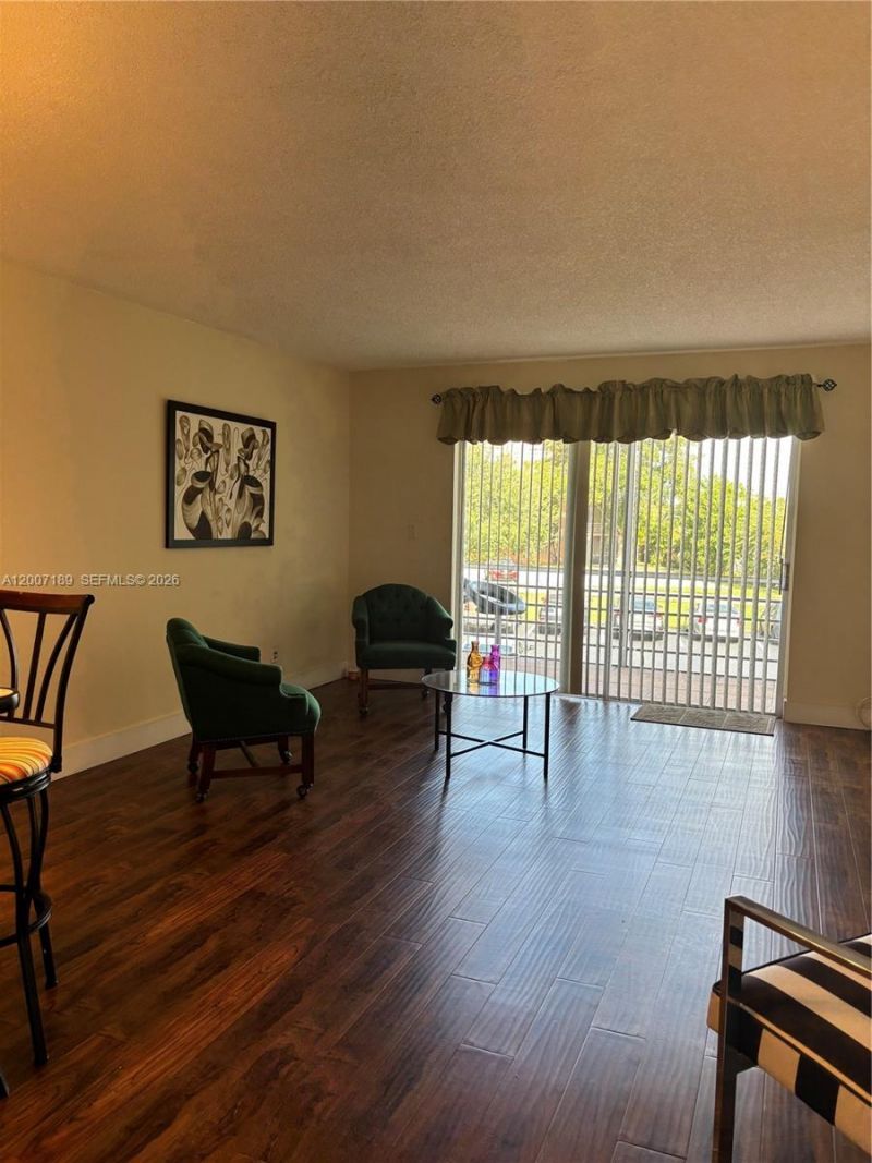 3000 E Sunrise Lakes Dr, Unit 202, Sunrise, FL 33322 Main Photo
