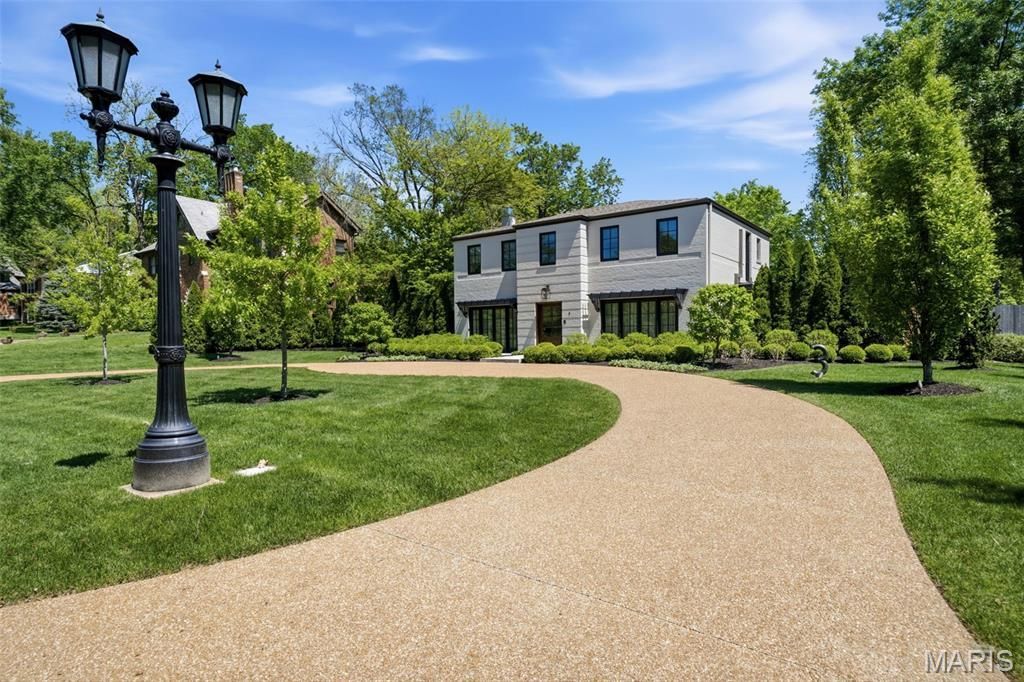 3 The Prado , Ladue, MO 63124 Main Photo