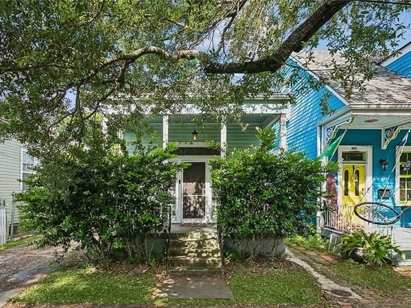611 BELLEVILLE Street, New Orleans, LA 70114