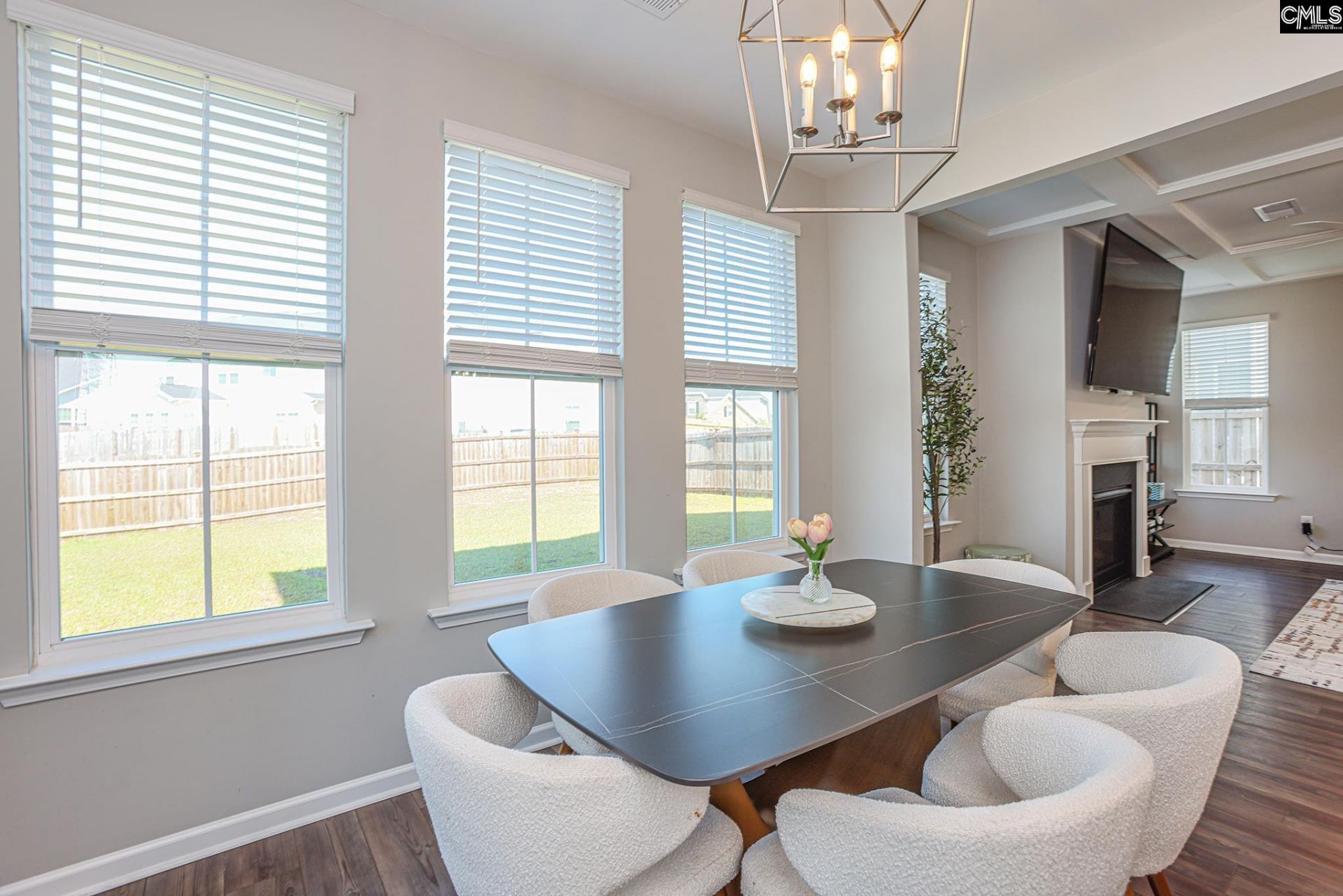 329 Underhill Drive  Photo 23