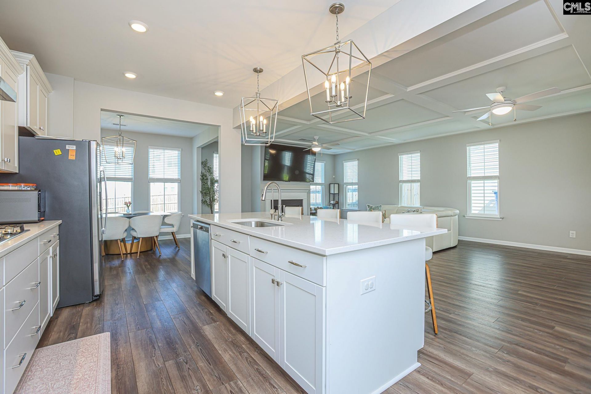 329 Underhill Drive  Photo 28