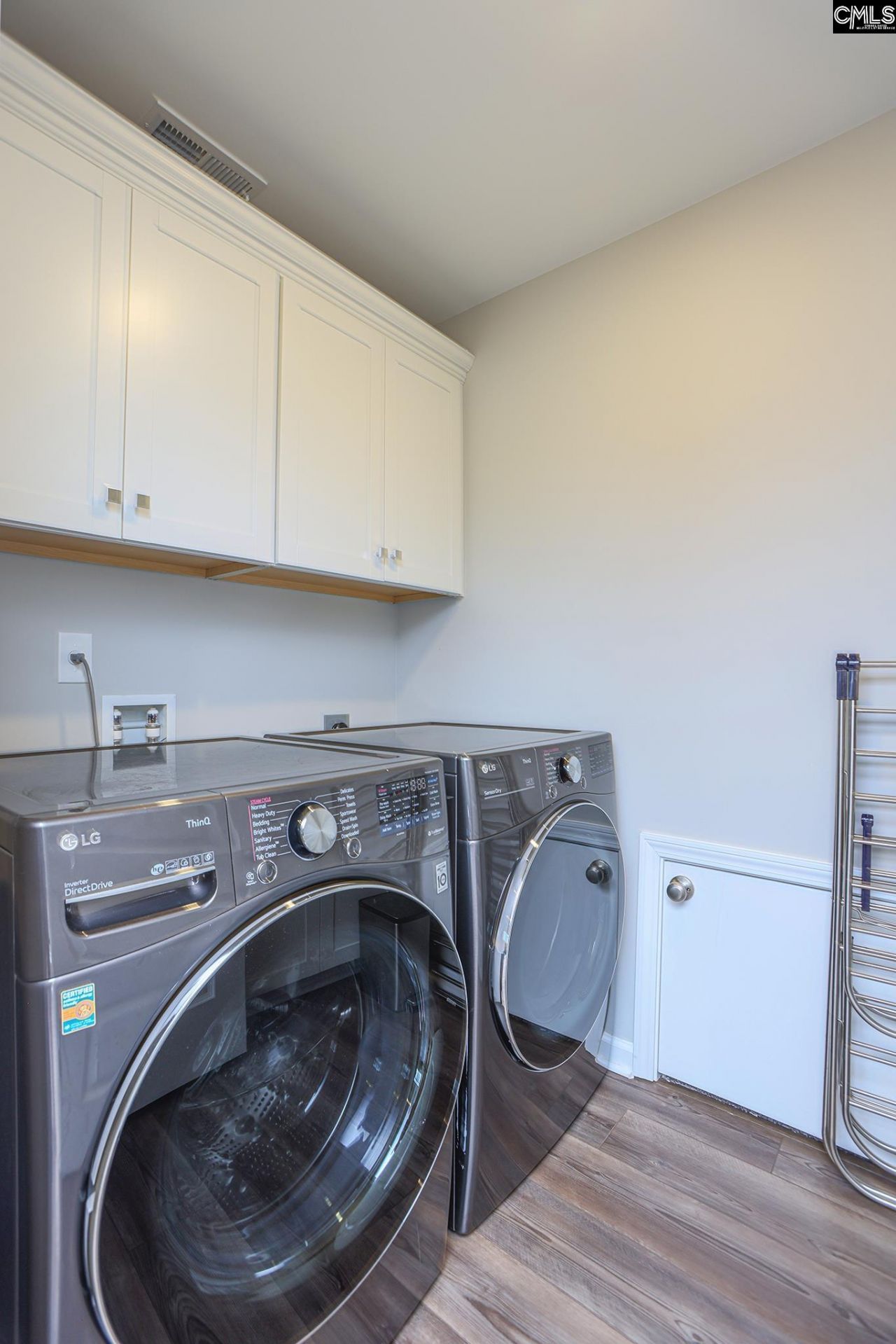 329 Underhill Drive  Photo 40