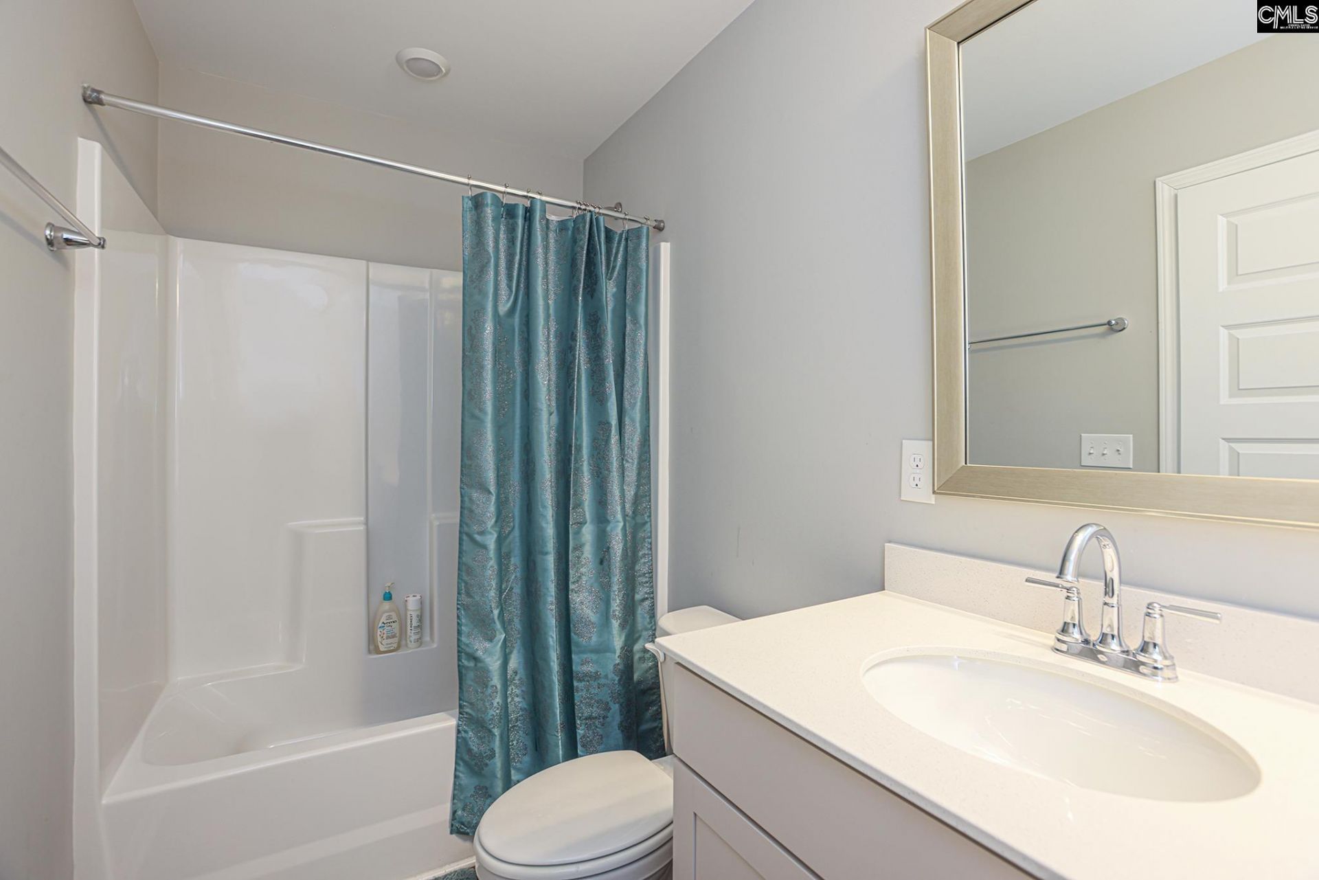 329 Underhill Drive  Photo 42