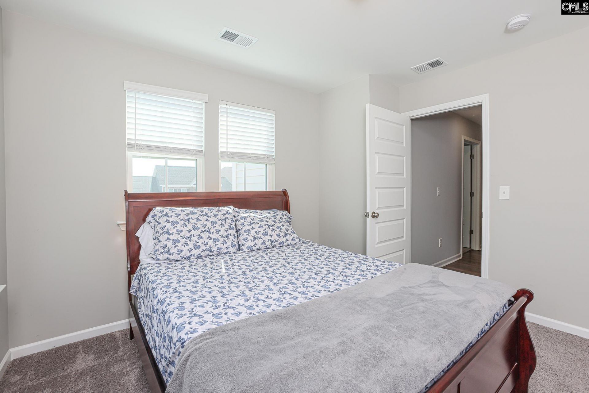 329 Underhill Drive  Photo 44