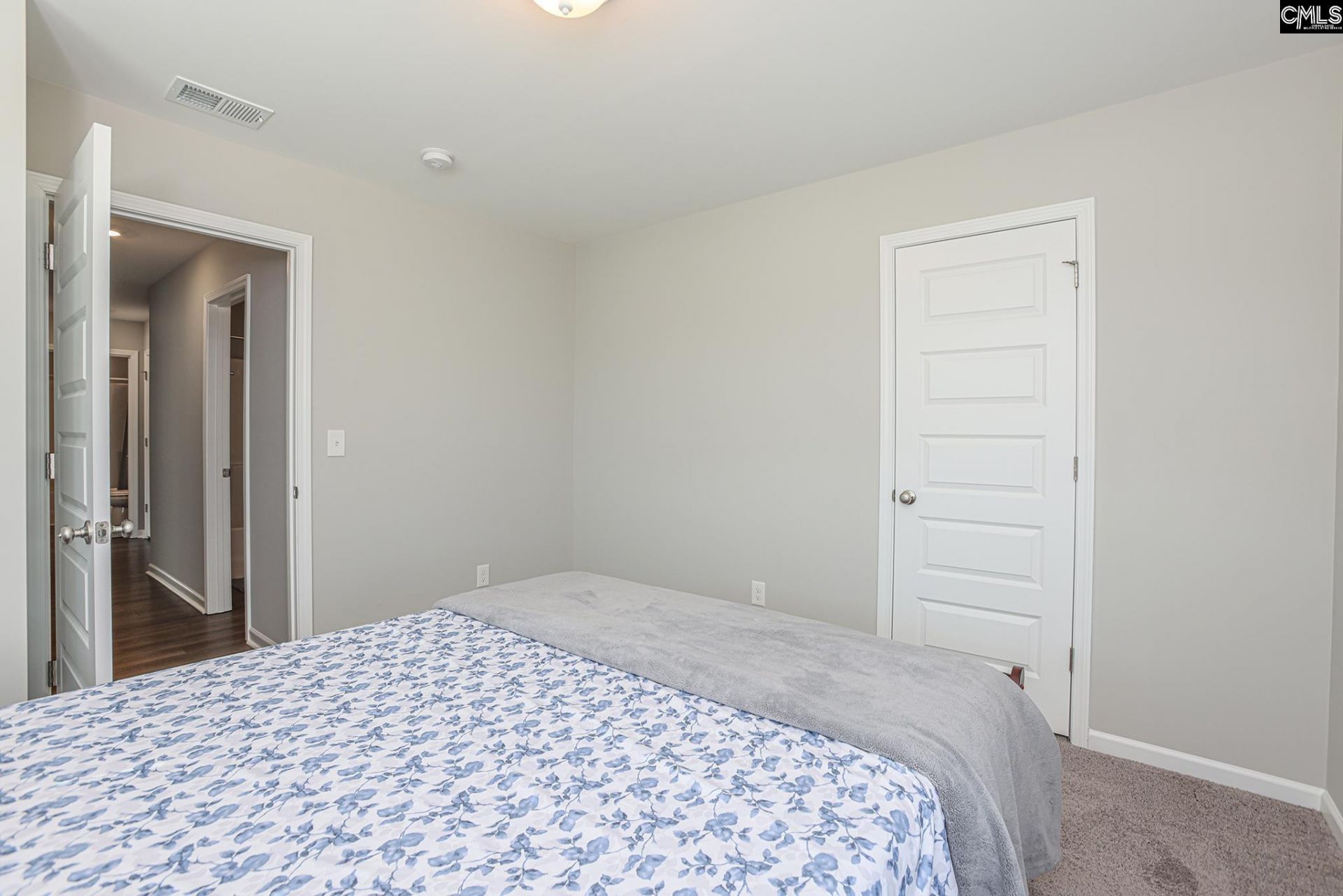 329 Underhill Drive  Photo 45