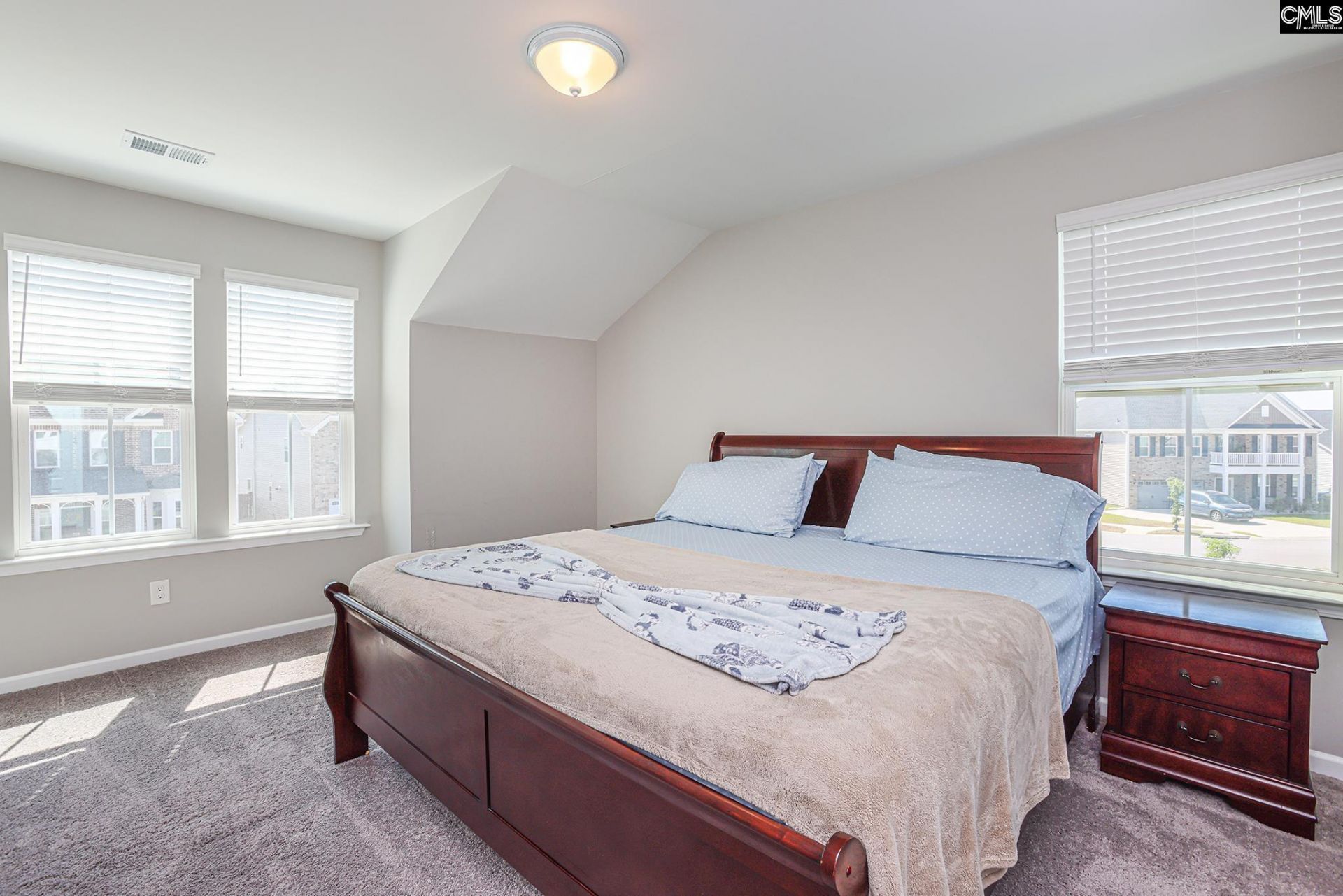 329 Underhill Drive  Photo 47