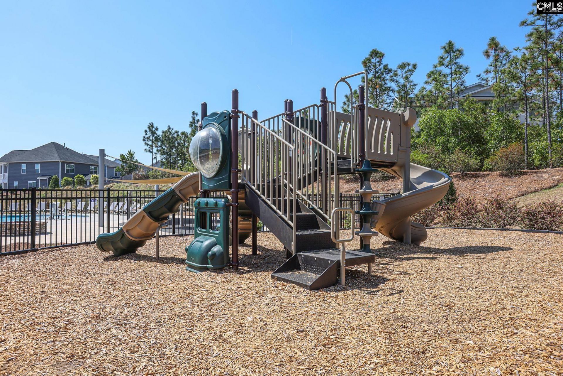 329 Underhill Drive  Photo 70