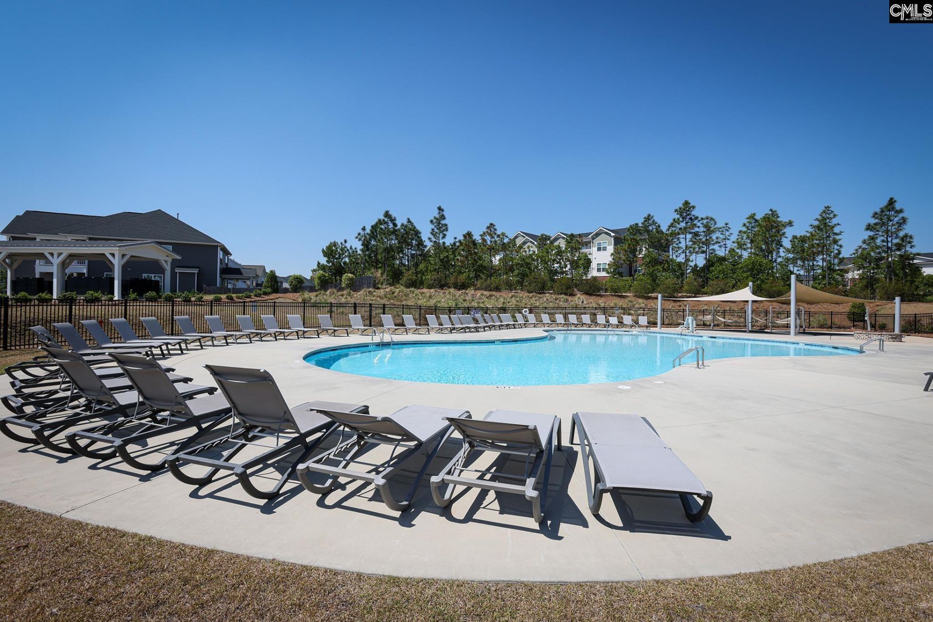 329 Underhill Drive  Photo 72