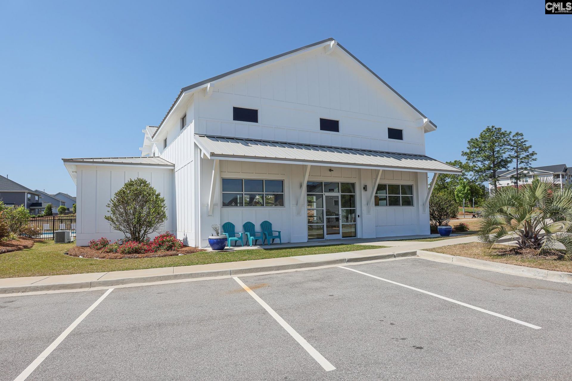 329 Underhill Drive  Photo 73